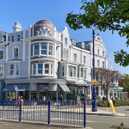 The Broadway Hotel Λαντούντνο Εξωτερικό φωτογραφία