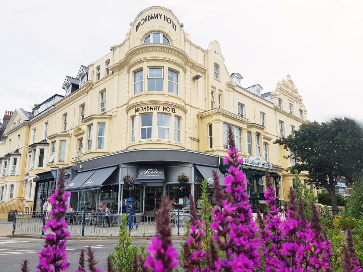 The Broadway Hotel Λαντούντνο Εξωτερικό φωτογραφία